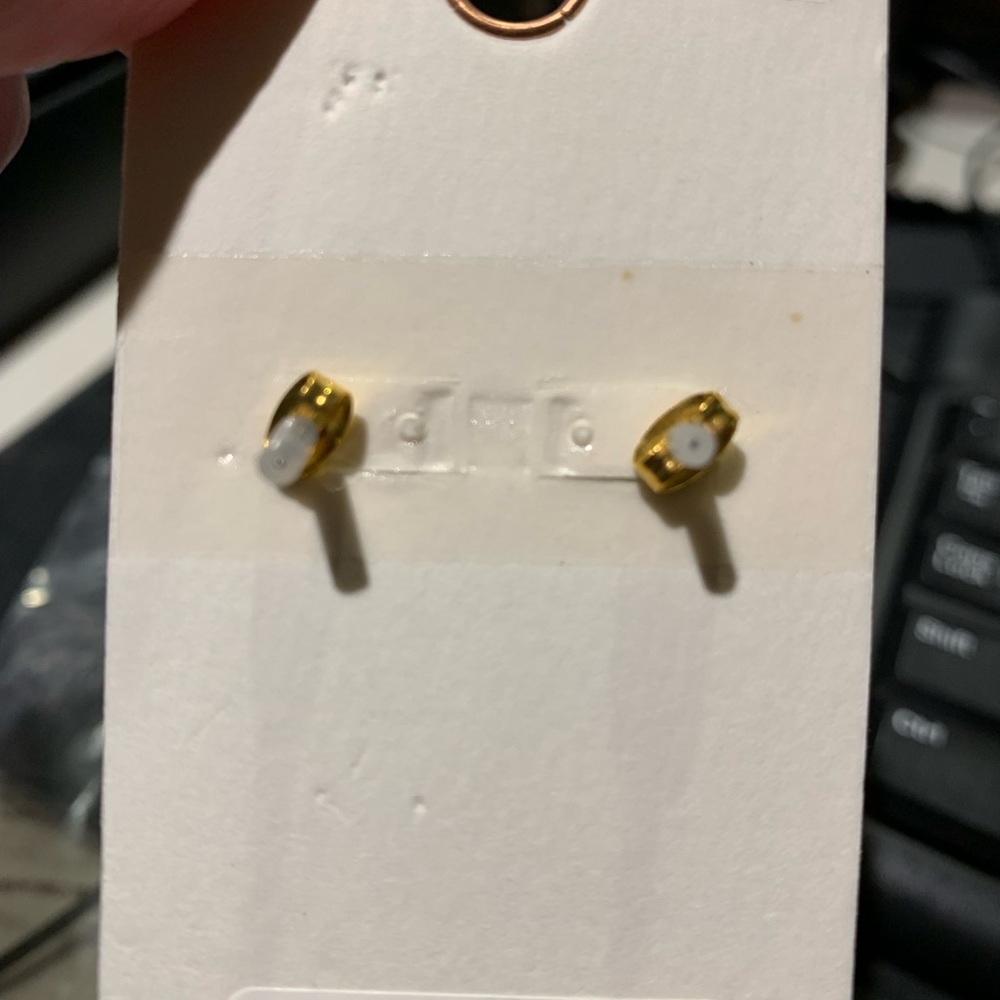 American Eagle earrings - Picture 6 of 10
